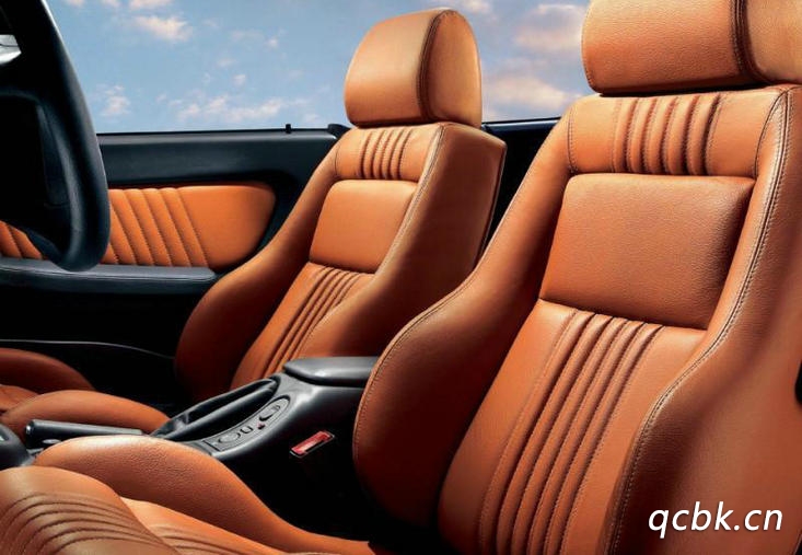 汽车包真皮座椅多少钱一套(汽车包真皮座椅多少钱)