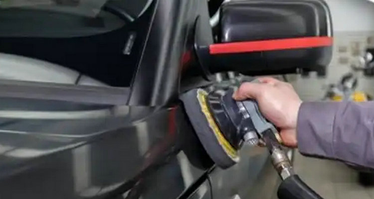 修复车身上的小坑点需要注意什么(怎么修复车上的小坑)