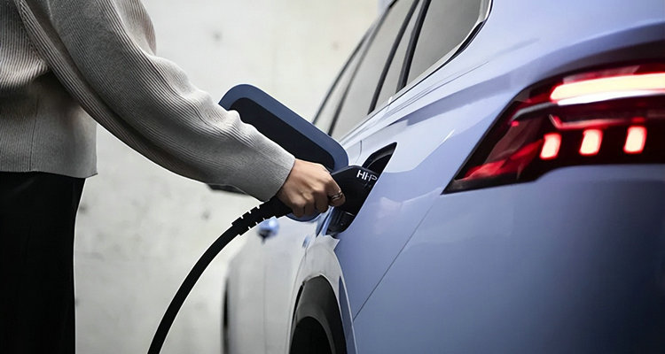 新能源快充和慢充有什么区别(新能源快充和慢充怎么看)