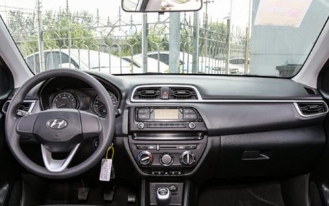 手动挡正确开车方法(手动挡车开车教学)