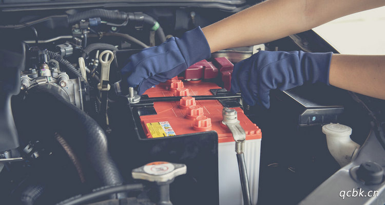 如何判断电瓶是否该更换(如何判断电瓶是多少安)