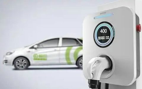 新能源汽车充电充一会就跳闸怎么办(新能源汽车充电桩安装一台多少钱)