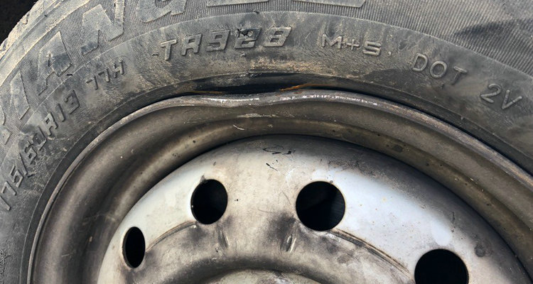 汽车钢圈变形怎么修复(轿车钢圈变形对车子有什么影响吗)