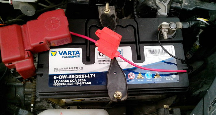 延长汽车电瓶寿命的方法(延长汽车电瓶寿命多久)插图