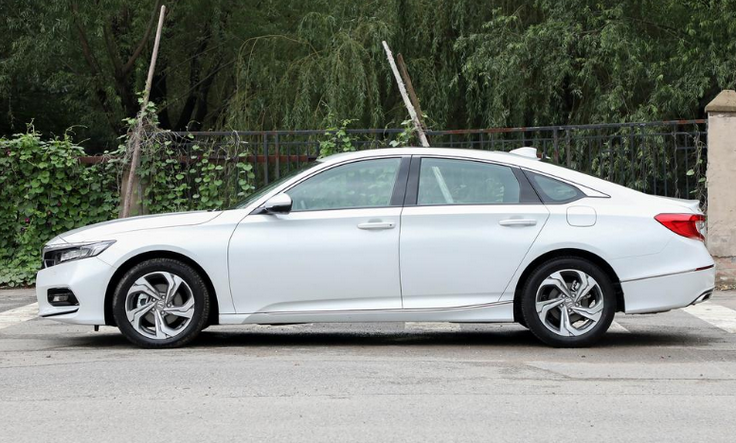 汽车封釉是什么意思(汽车封釉是什么反射)