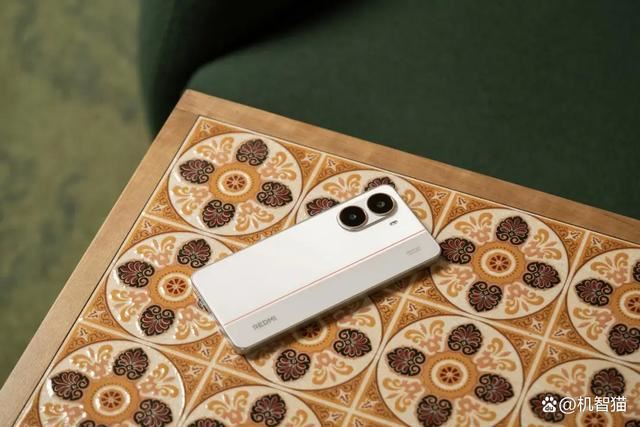 2025年首款新机也太猛了! 小米REDMI Turbo 4首发测评插图1