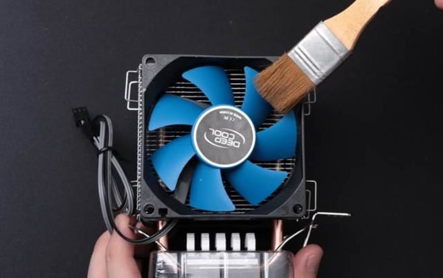 电脑多久清理一次灰尘合? 合理清理电脑上灰尘的科普文插图 电脑多久清理一次灰尘合? 合理清理电脑上灰尘的科普文插图