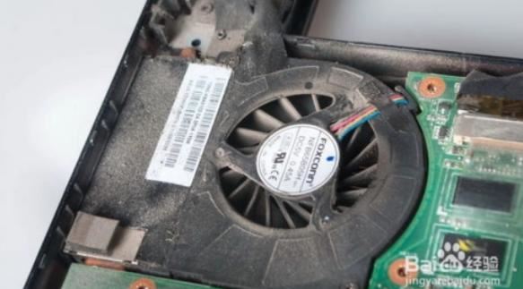 电脑多久清理一次灰尘合? 合理清理电脑上灰尘的科普文插图3 电脑多久清理一次灰尘合? 合理清理电脑上灰尘的科普文插图3