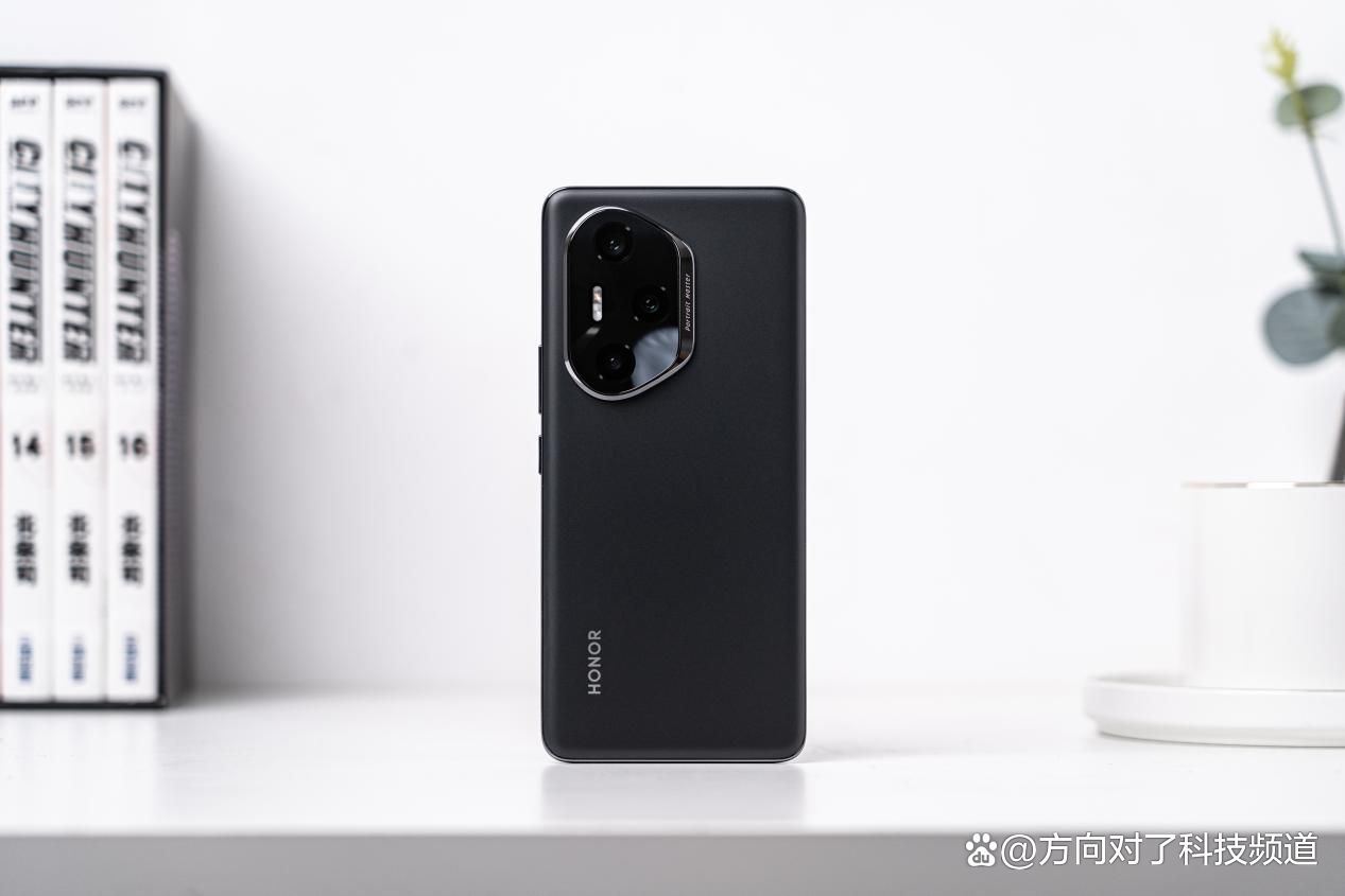 AI旅拍好帮手! 荣耀300 Pro手机深度测评插图 AI旅拍好帮手! 荣耀300 Pro手机深度测评插图