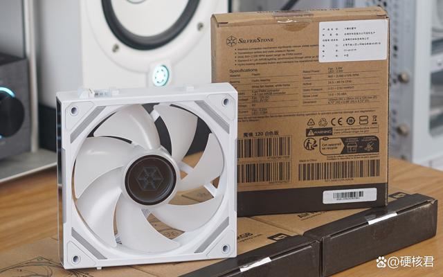 高颜值高性能积木风扇推荐! 银昕Air Nexus B120 ARGB风扇体验测评插图3