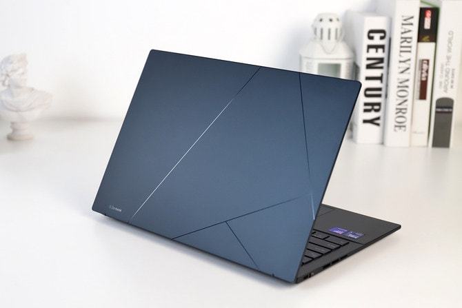 华硕灵耀14 2025 AI超轻薄本怎么样 华硕灵耀14 2025 AI超轻薄本评测插图1