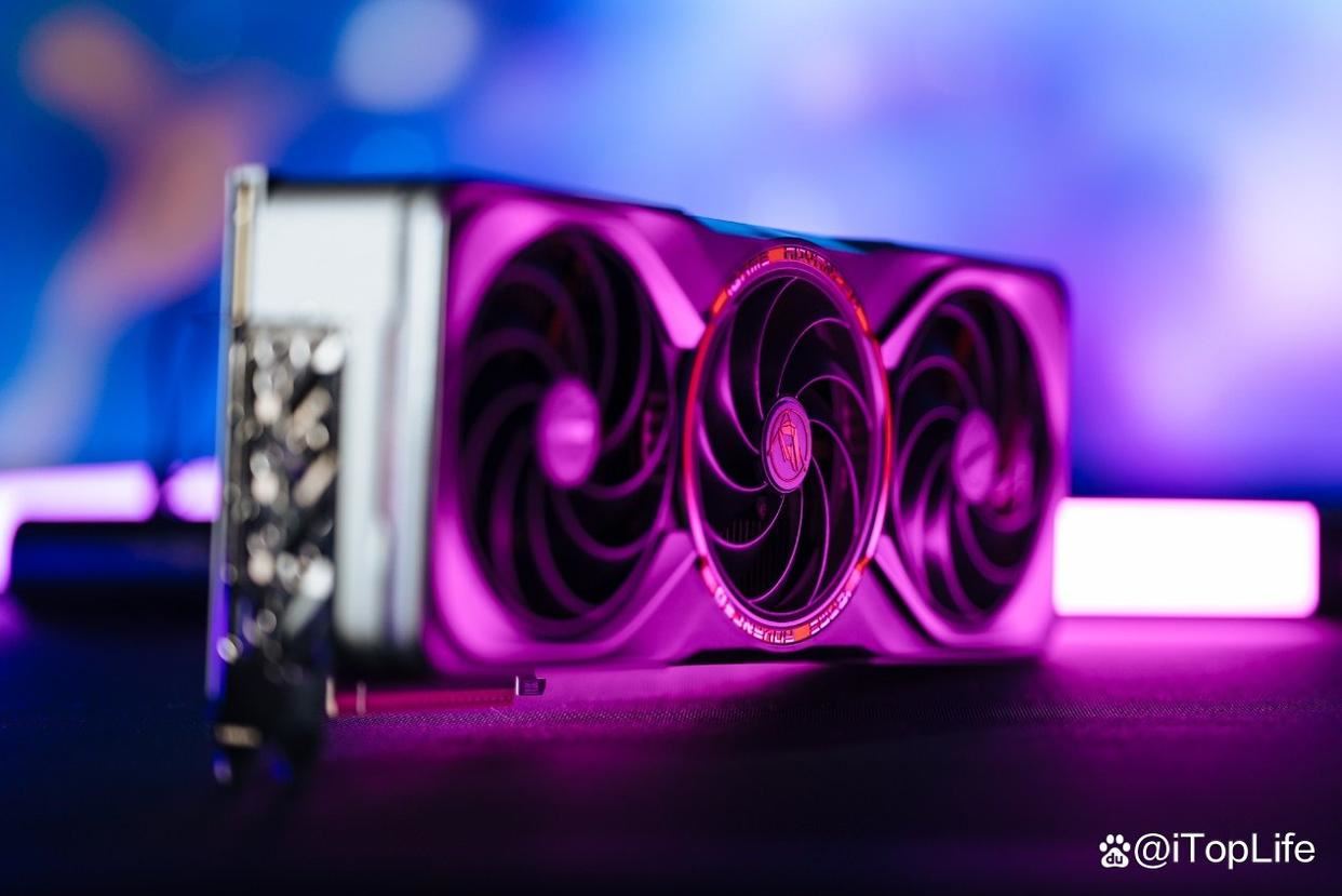 七彩虹首张RTX 50系显卡! iGame GeForce RTX 5090 D Advanced 32GB开箱插图11 七彩虹首张RTX 50系显卡! iGame GeForce RTX 5090 D Advanced 32GB开箱插图11