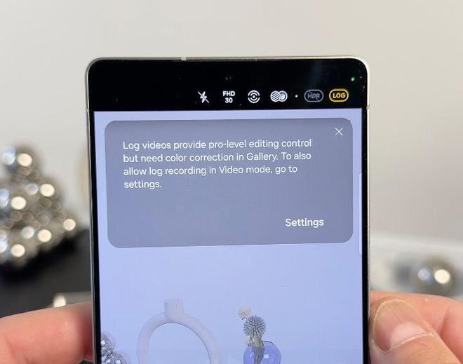 刚发布的三星 S25 Ultra和苹果 iPhone 16 Pro Max对比测评插图10