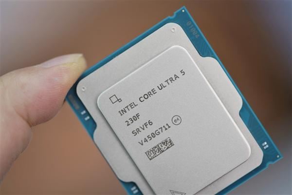 特供版又来了! 酷睿Ultra 5 230F小黑盒处理器图赏插图2
