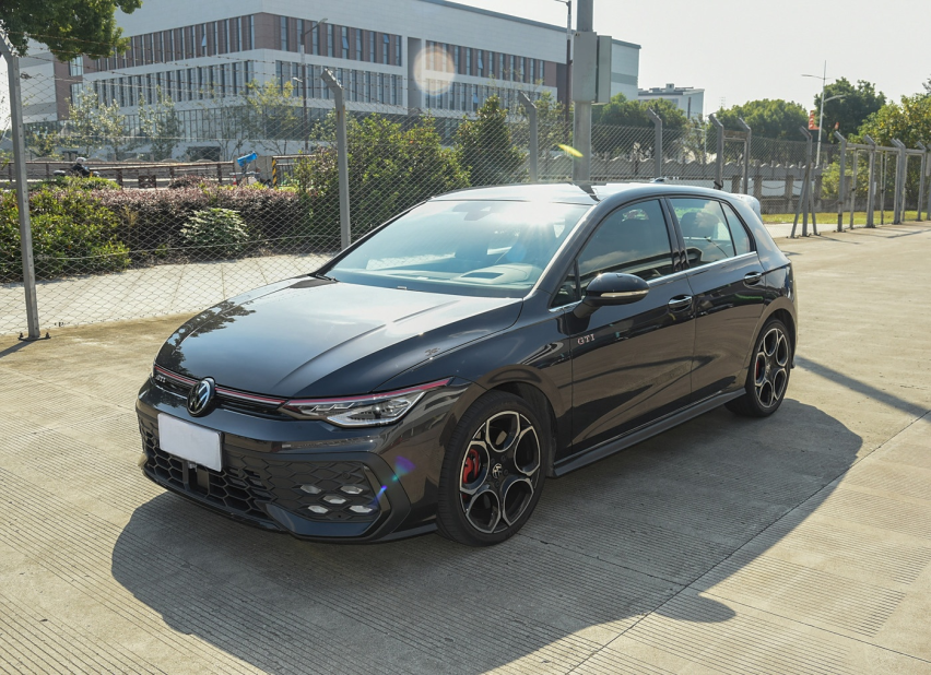 经典钢炮改款，新款大众高尔夫GTI将于11月30日上市，更加运动！