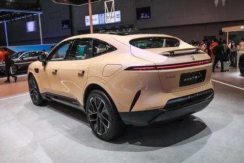 增程版可选！新款阿维塔11将于12月2日上市，29.99万起多项权益！