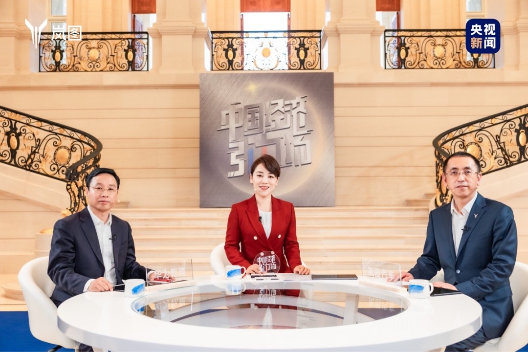 岚图汽车与华为深入智能化合作，岚图全品类车型将搭载乾崑智驾插图