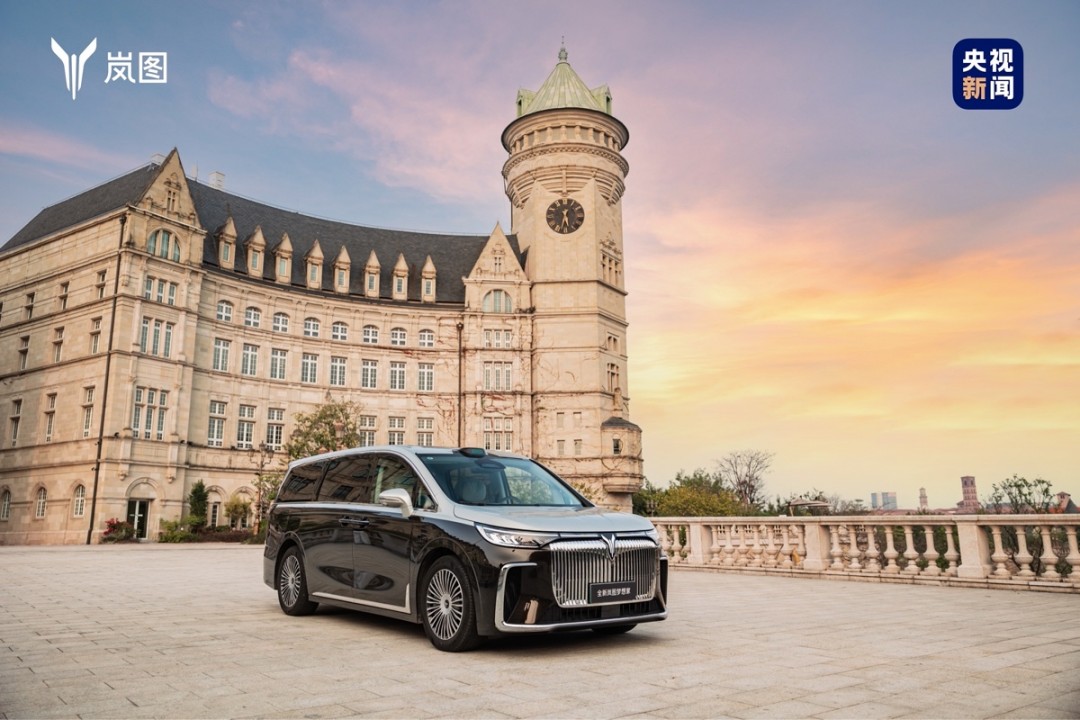 岚图汽车与华为深入智能化合作，岚图全品类车型将搭载乾崑智驾插图2