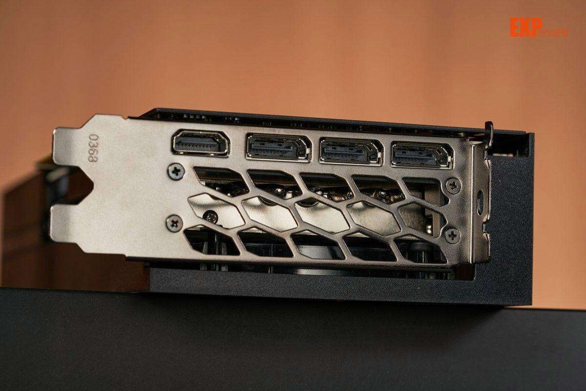 黑金设计搭配 DLSS 4! 影驰GeForce RTX 5080魔刃显卡评测插图20