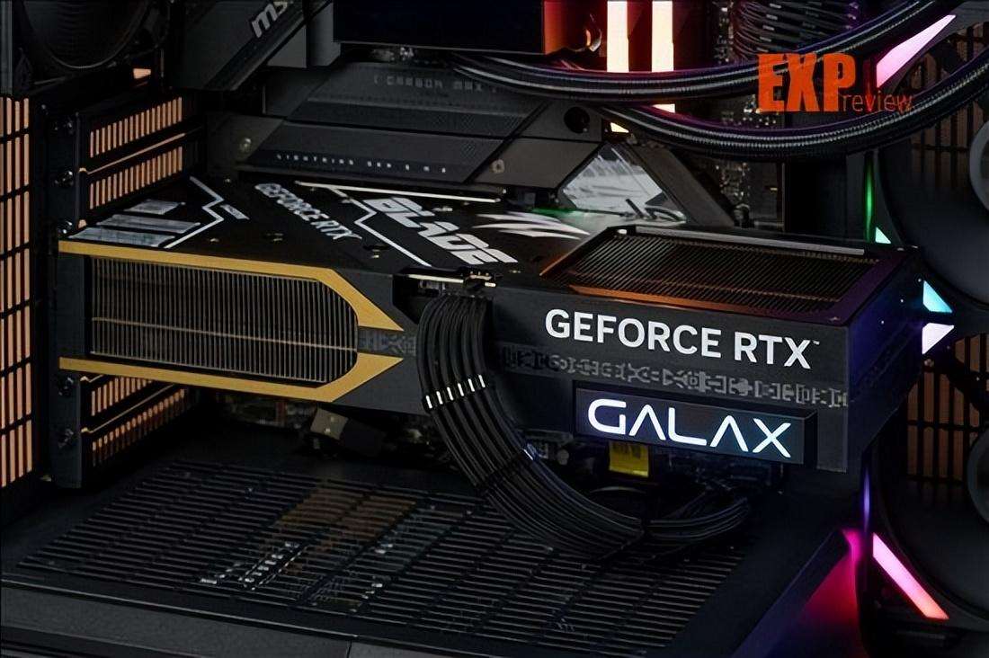 黑金设计搭配 DLSS 4! 影驰GeForce RTX 5080魔刃显卡评测插图22