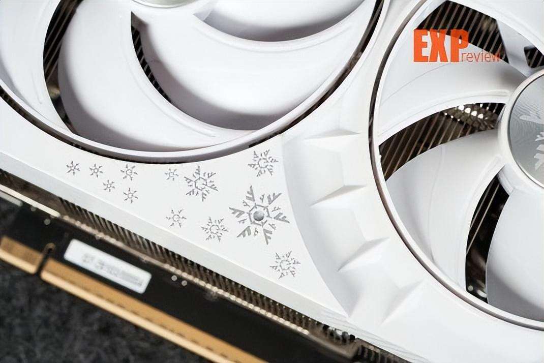 性能更强 功耗更高! GeForce RTX 5090 D显卡天梯榜首测插图28