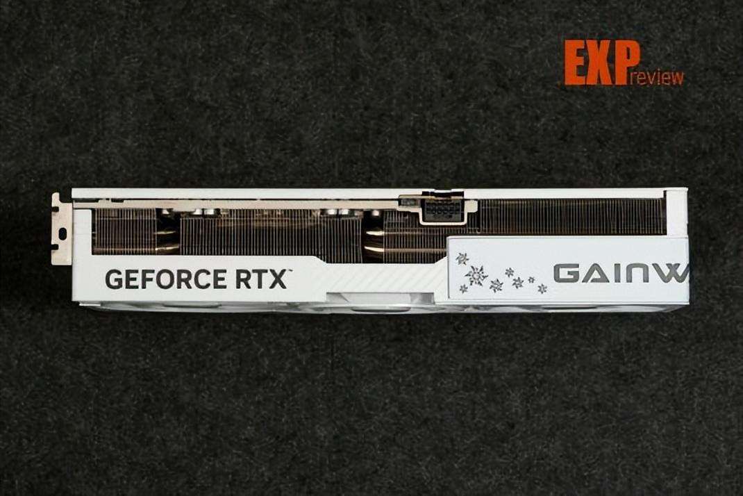 性能更强 功耗更高! GeForce RTX 5090 D显卡天梯榜首测插图38