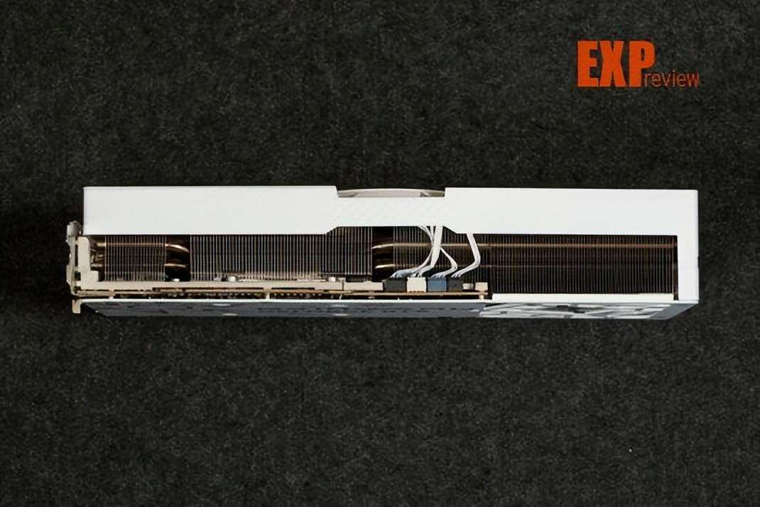 性能更强 功耗更高! GeForce RTX 5090 D显卡天梯榜首测插图39