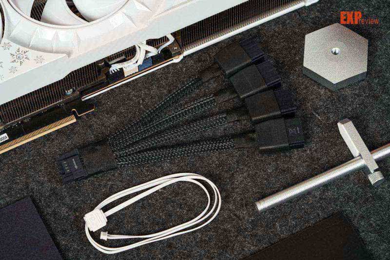 性能更强 功耗更高! GeForce RTX 5090 D显卡天梯榜首测插图42