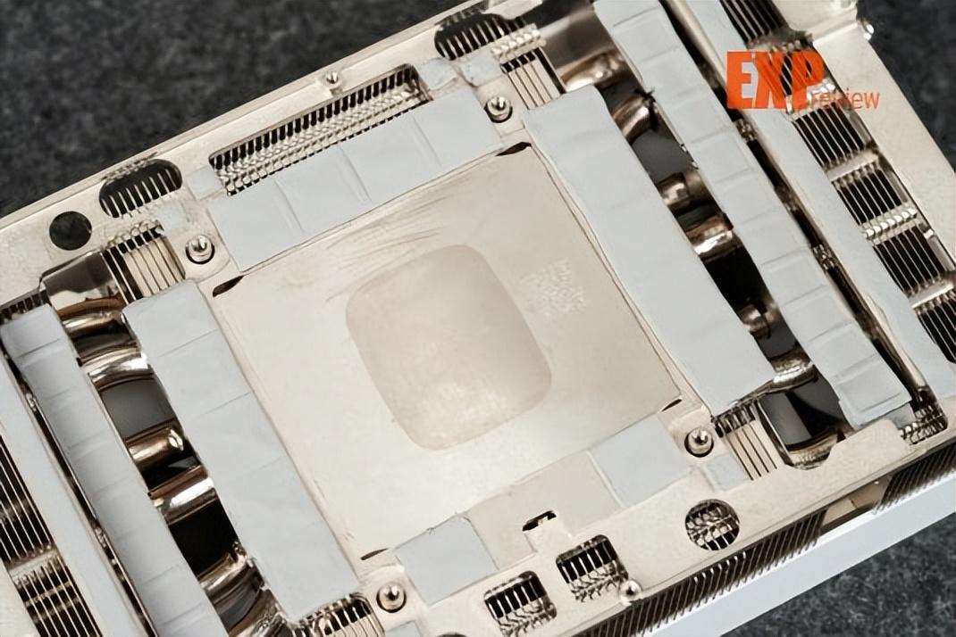 性能更强 功耗更高! GeForce RTX 5090 D显卡天梯榜首测插图44