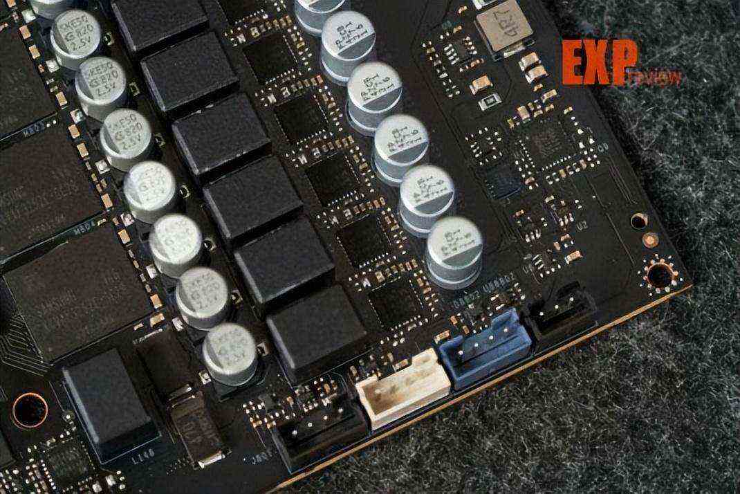 性能更强 功耗更高! GeForce RTX 5090 D显卡天梯榜首测插图52