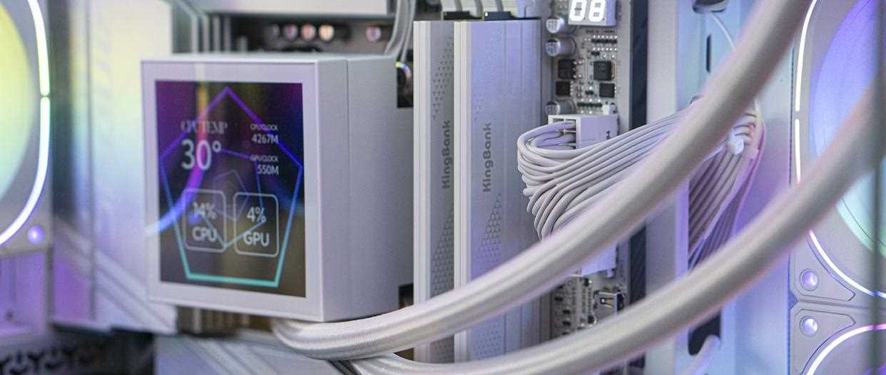 CL28超低延迟加持 频率最高8200! 金百达星刃DDR5 6000MHz C28内存实测