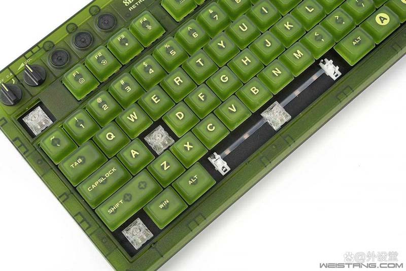 复古与科技的碰撞! 八位堂 Retro 87X 三模无线机械键盘详细评测插图45