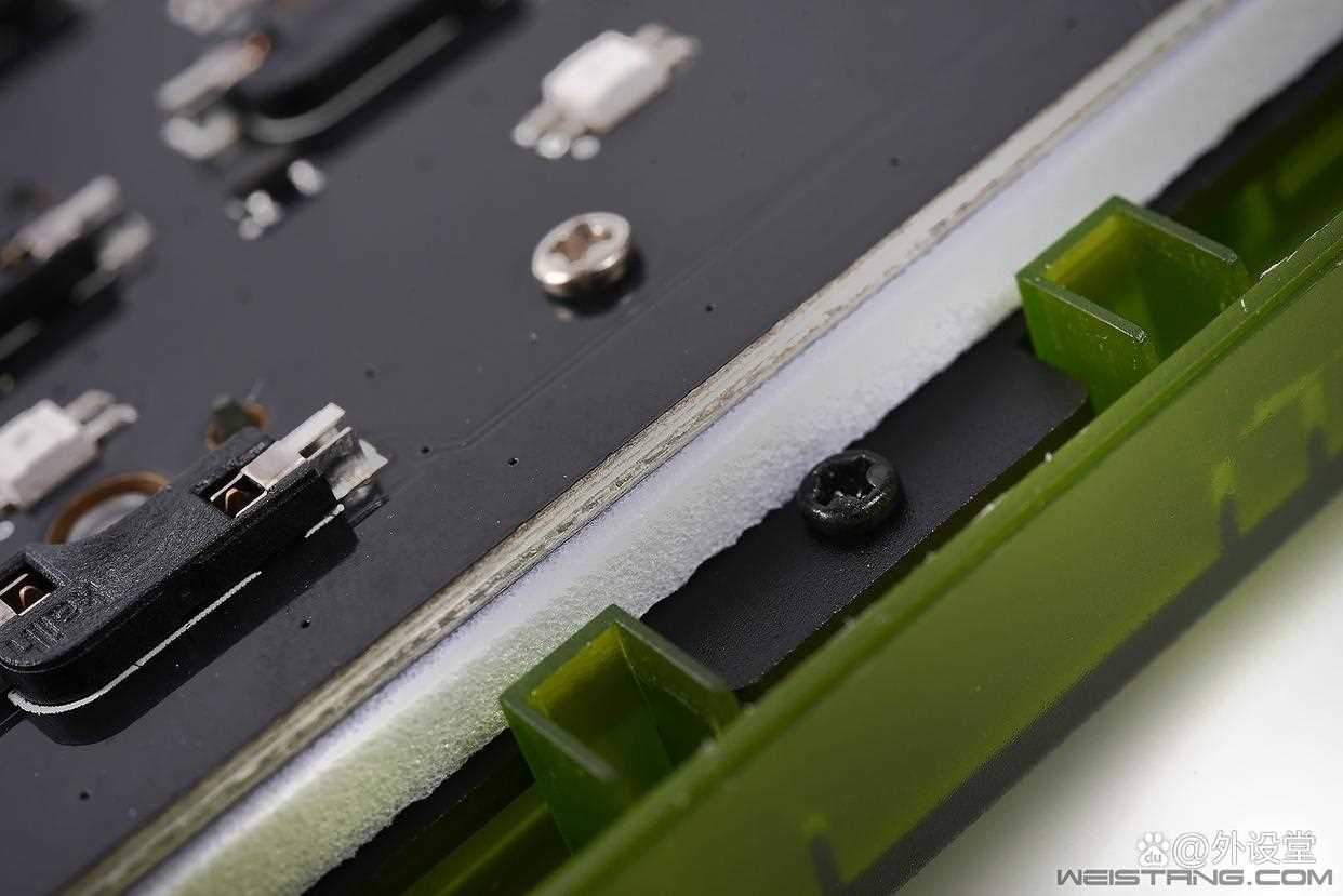 复古与科技的碰撞! 八位堂 Retro 87X 三模无线机械键盘详细评测插图53