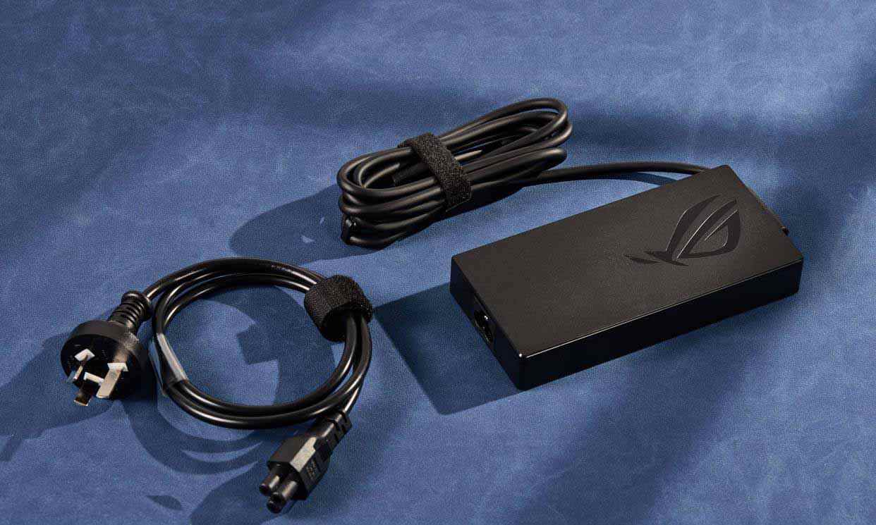 性能媲美4060的核显本? ROG 幻 X 2025游戏本全面测评插图20 性能媲美4060的核显本? ROG 幻 X 2025游戏本全面测评插图20