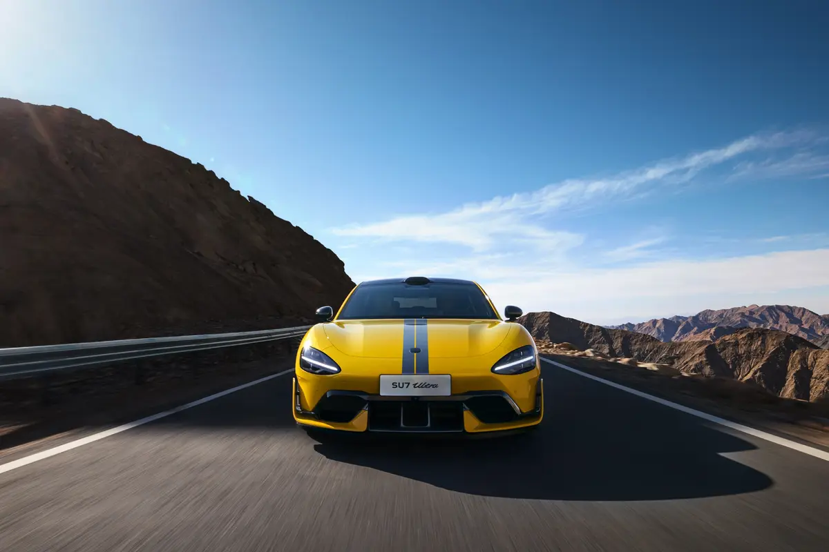 最速四门量产车即将上市，小米SU7Ultra再破纪录插图6
