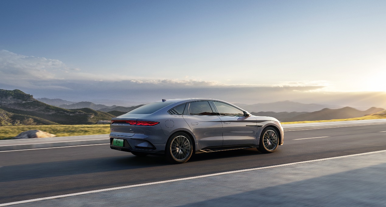 【乐阳频道】强汉智驾完全进化，汉家族智驾版售价16.88万元起，标配天神之眼高阶智驾插图5