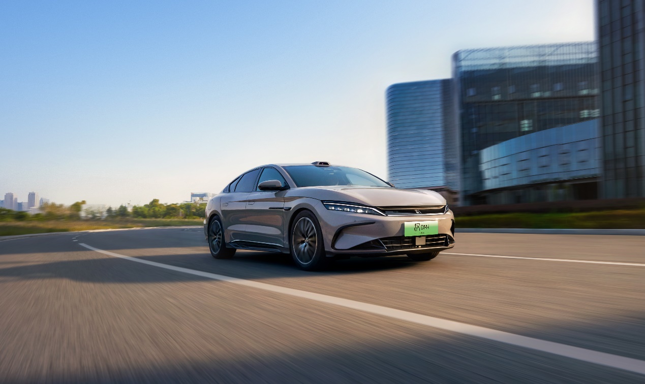 加配不加价,汉家族智驾版上市售价16.88万~23.58万元,开创全民智驾时代插图3 加配不加价,汉家族智驾版上市售价16.88万~23.58万元,开创全民智驾时代插图3