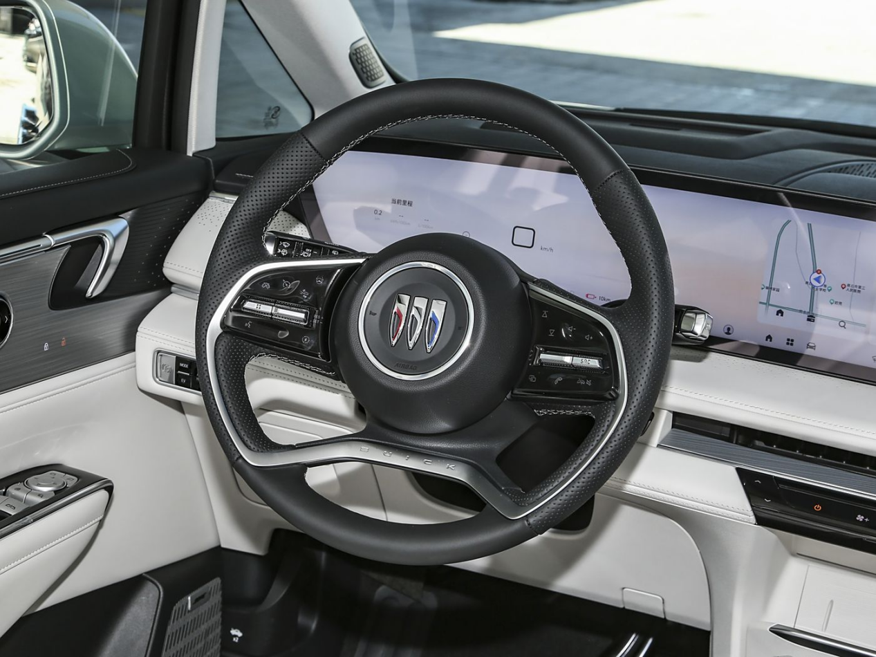 搭载真龙插混系统，轴距3088mm，别克GL8陆尚能否挑战腾势D9？插图6