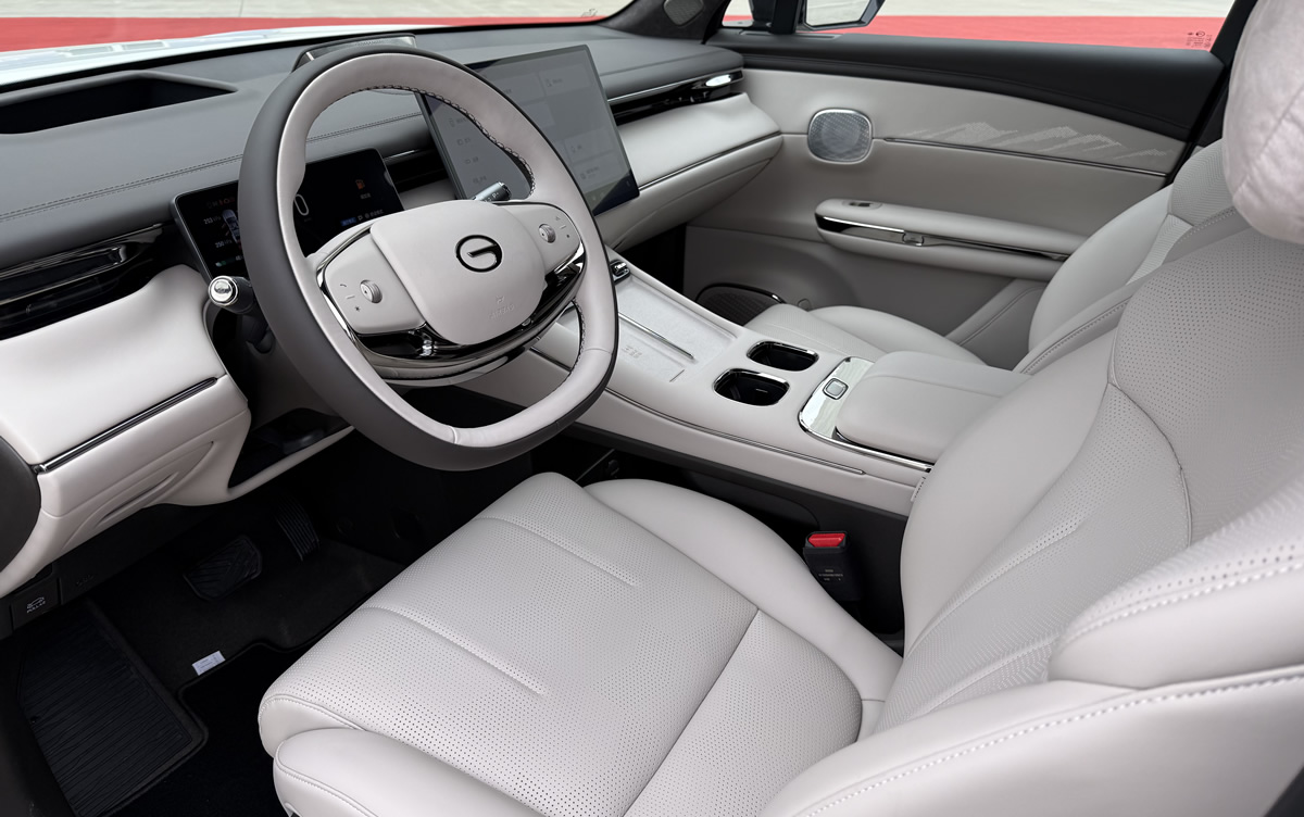 广汽传祺全新系列亮相，传祺向往S7开启预售，5款配置/20.98万元起插图6