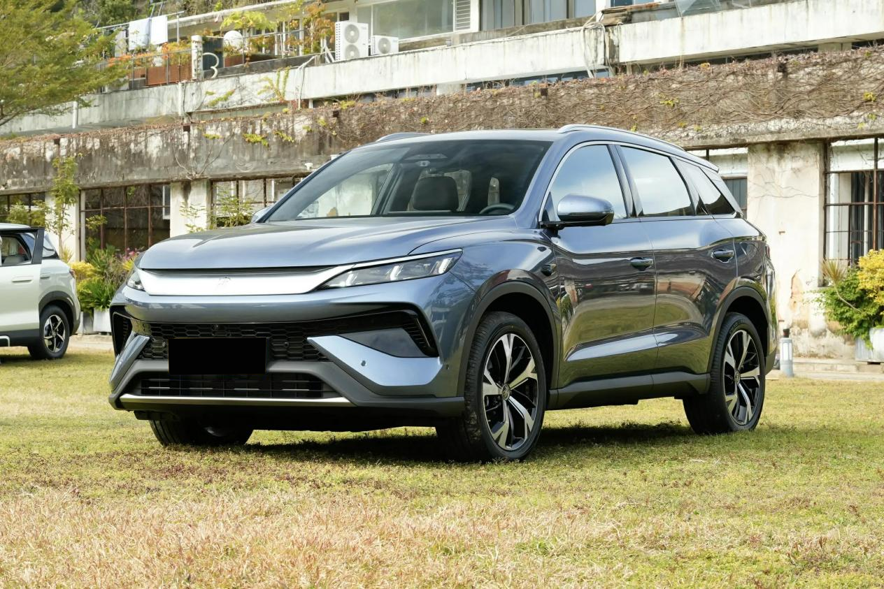 增程VS插混,深蓝S05对上宋Pro DMi,15万预算,选谁更值?插图1 增程VS插混,深蓝S05对上宋Pro DMi,15万预算,选谁更值?插图1