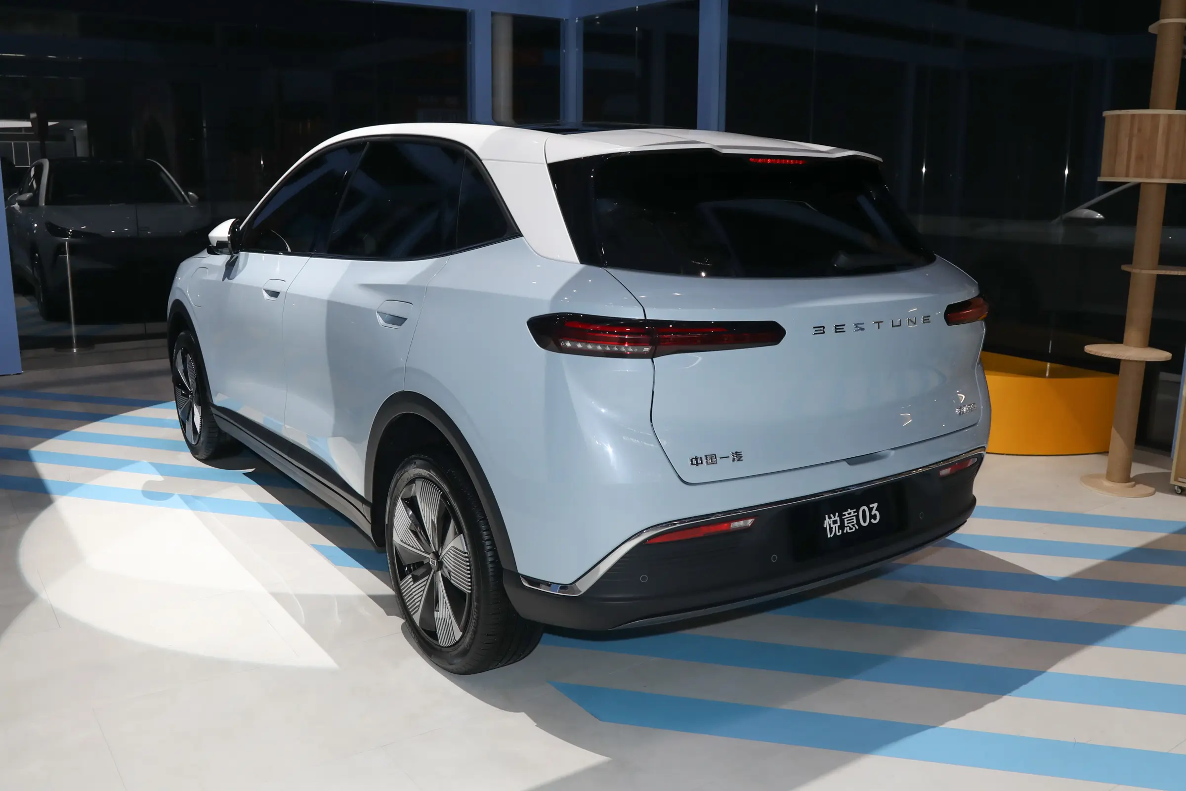 先享价9.59万起，对标比亚迪海豚，奔腾悦意03将于3月27日上市插图4