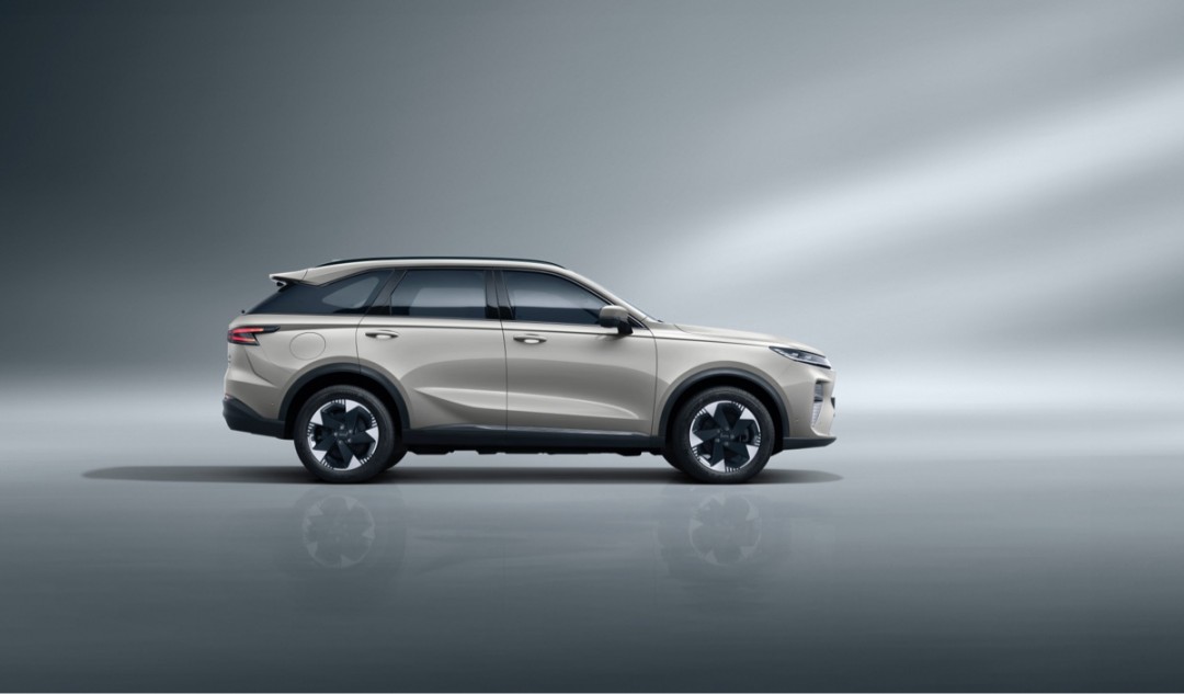 全系搭载Hi4四驱 长城二代哈弗枭龙Max开启预售：13.88万起插图2