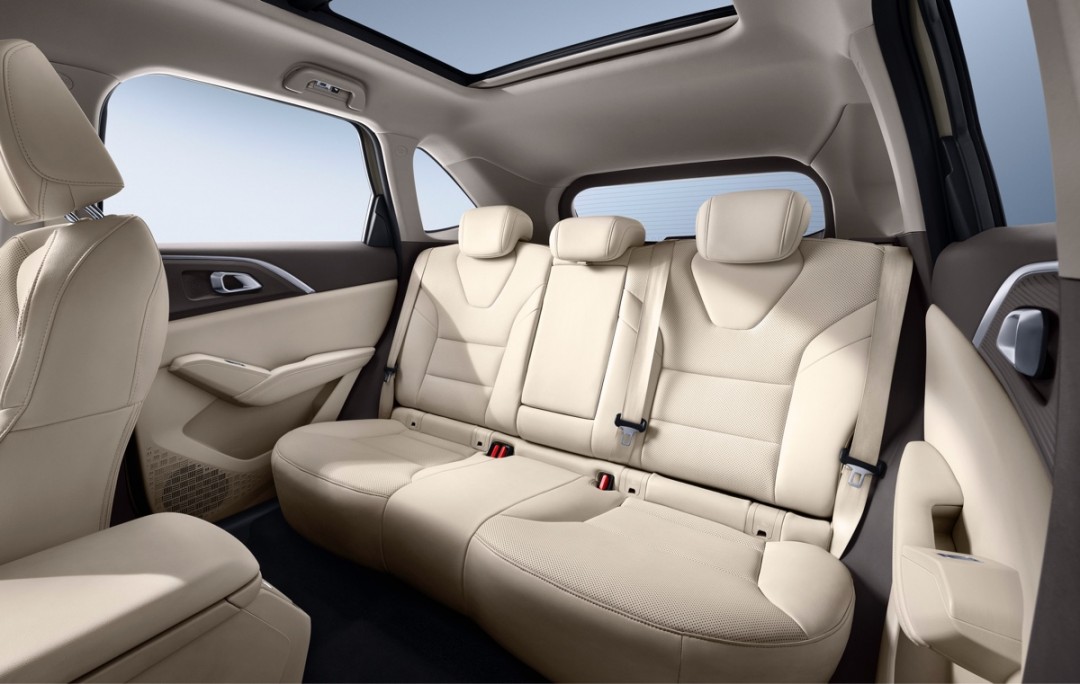 全系搭载Hi4四驱 长城二代哈弗枭龙Max开启预售：13.88万起插图6