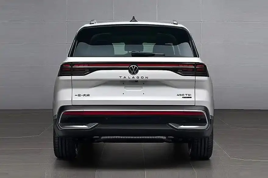 新大众揽境曝光，三大屏+悬浮岛台+2.0T，新外观设计，好看吗插图3