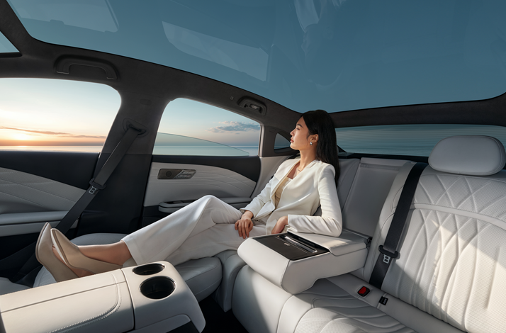 刘京说车丨全新吉利银河E8五大越级，AI科技赋能智能出行新体验插图6