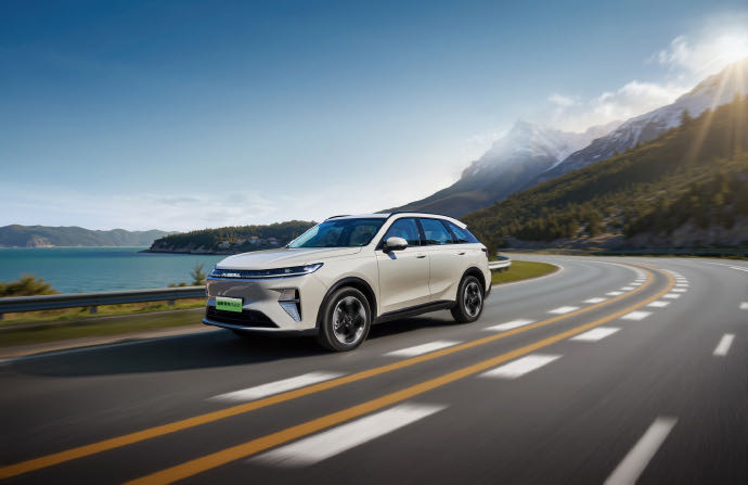 零百加速7秒1 油耗百公里5.9L7万级的缤瑞COOL值得买么？