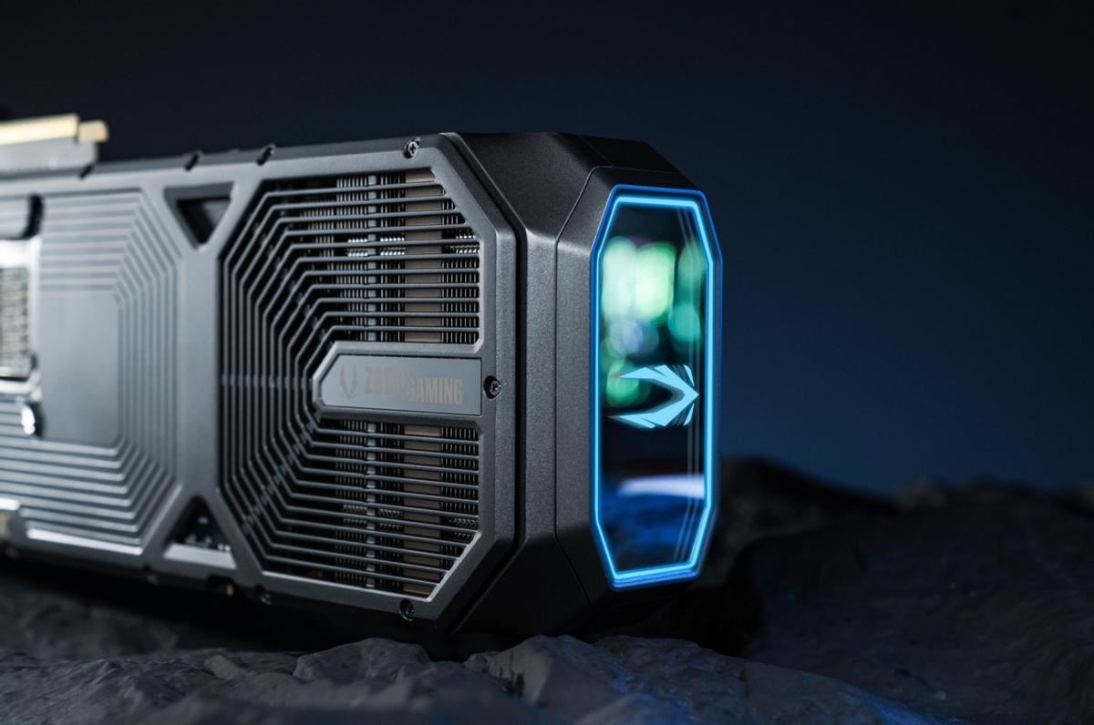 科幻外观配DLSS4极致性能！ 索泰RTX 5080显卡全面测评插图1