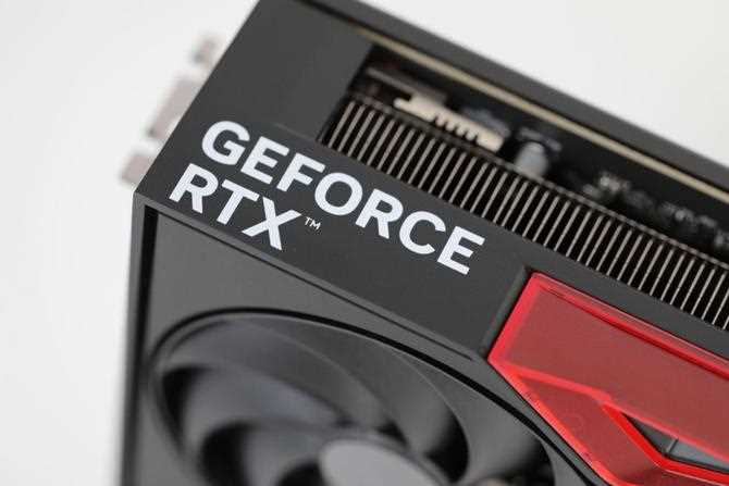 七彩虹战斧RTX 5070 Ti显卡评测: 超频550MHz性能媲美4080S插图11