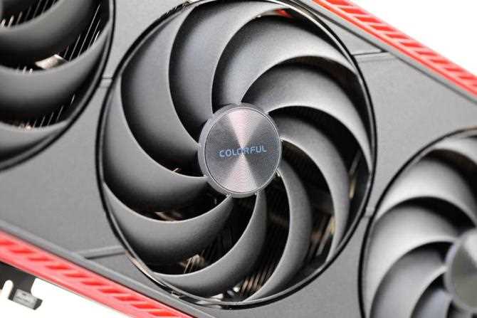 七彩虹战斧RTX 5070 Ti显卡评测: 超频550MHz性能媲美4080S插图14