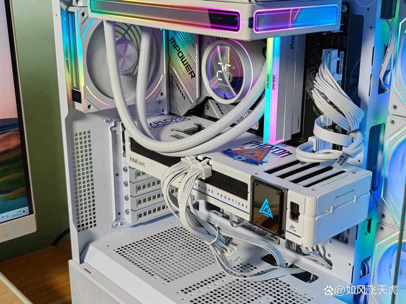 英特尔2代显卡升级完胜N卡4060! 蓝戟B580 Photon 12G OC显卡拆解测评插图12